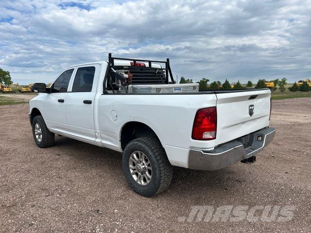 RAM 2500 Otras furgonetas