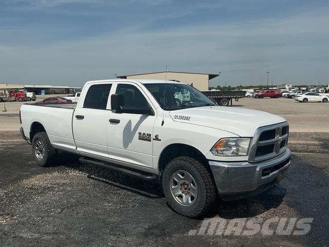 RAM 2500 Otras furgonetas