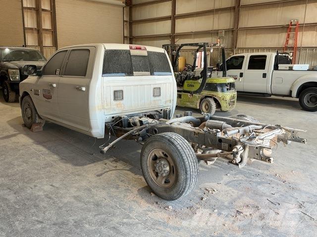 RAM 2500 Cabinas e interior