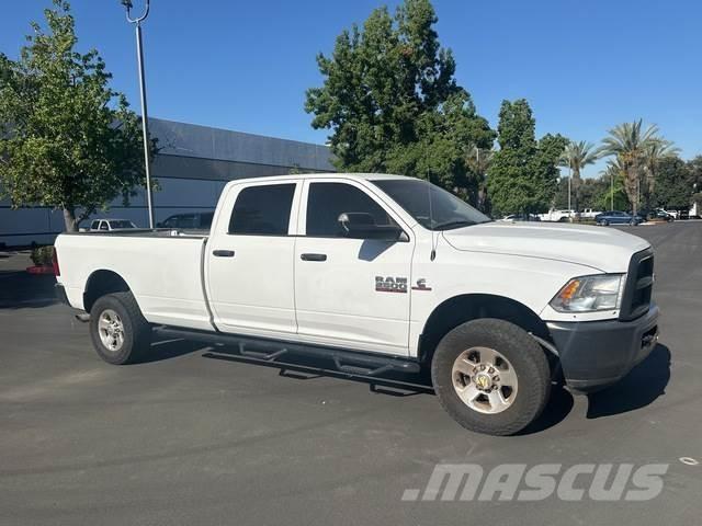RAM 2500 Otras furgonetas
