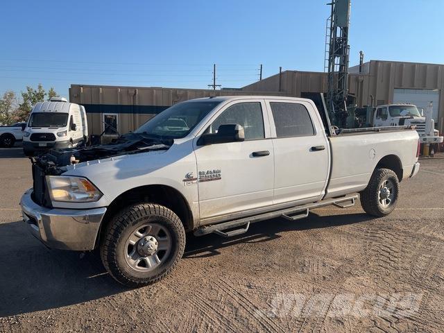 RAM 2500 Otras furgonetas