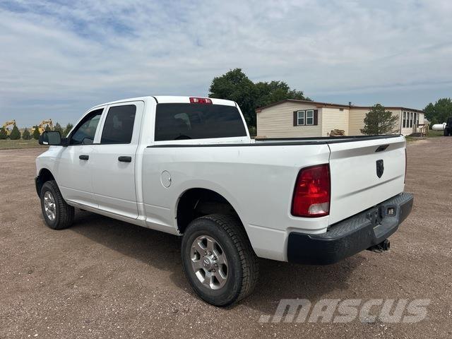 RAM 2500 Otras furgonetas