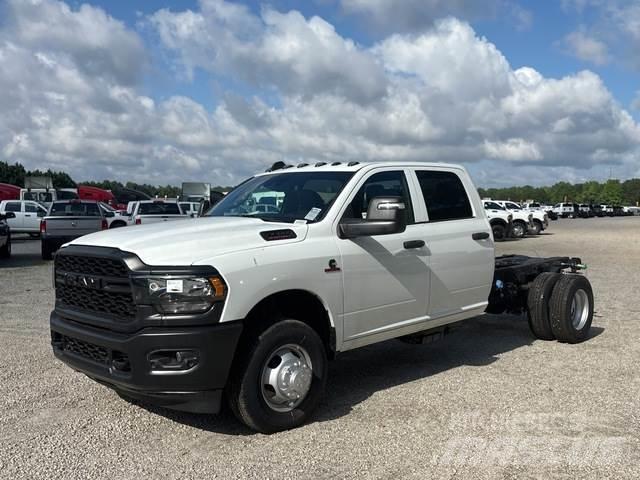 RAM 3500 Cabinas e interior