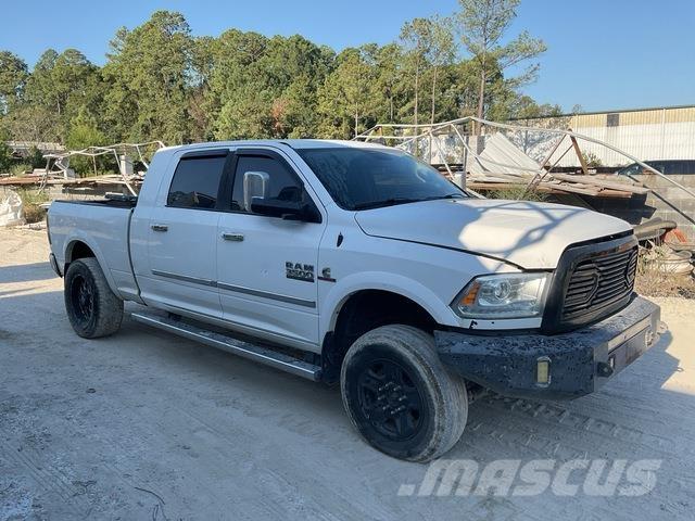RAM 3500 Furgonetas caja abierta