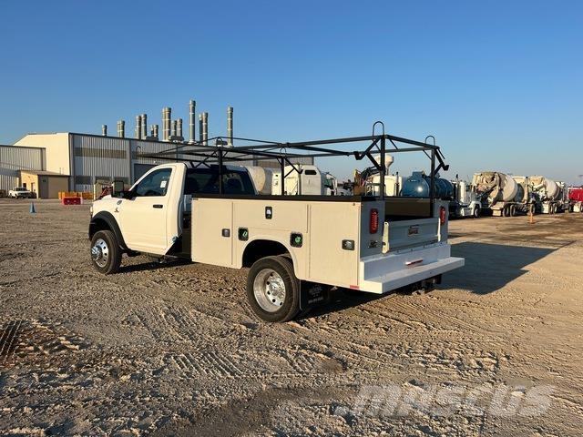 RAM 4500 Furgonetas caja abierta