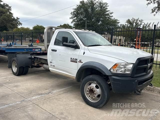 RAM 5500 Cabezas tractoras