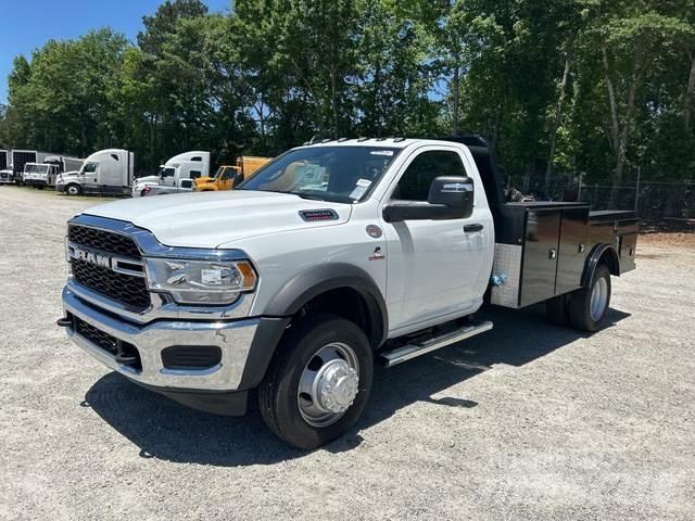 RAM 5500 Furgonetas caja abierta