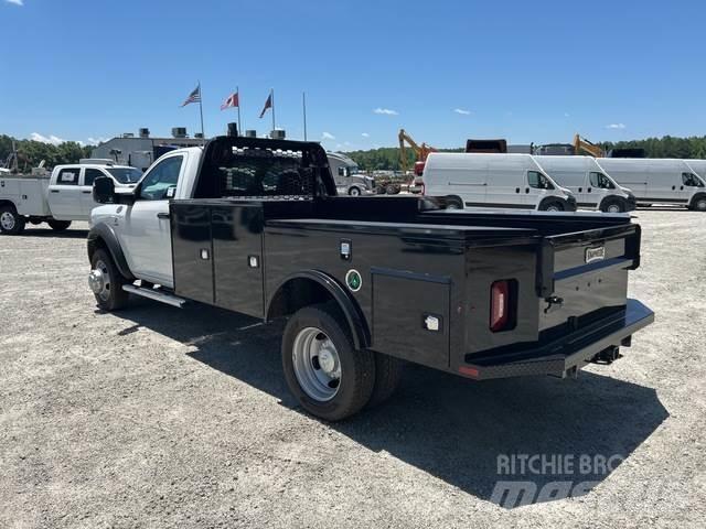 RAM 5500 Furgonetas caja abierta