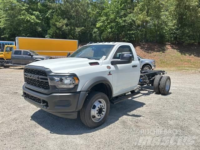 RAM 5500 Cabinas e interior