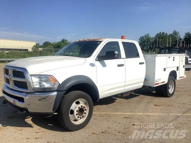 RAM 5500 Furgonetas caja abierta