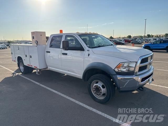 RAM 5500 Furgonetas caja abierta