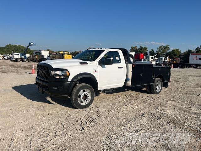 RAM 5500 Camiones plataforma