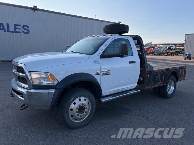 RAM 5500 Camiones plataforma