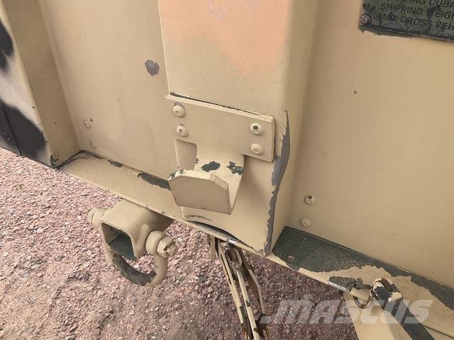  Raytheon M1101 Otros remolques