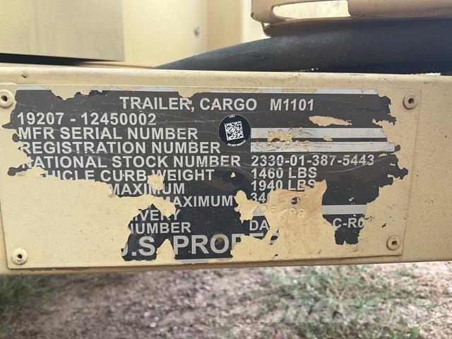  Raytheon M1101 Otros remolques