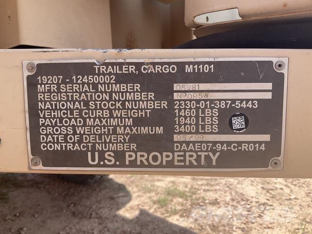  Raytheon M1101 Otros remolques