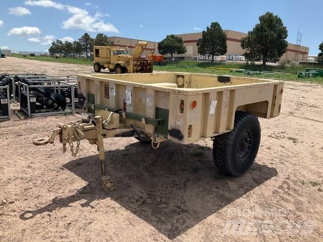  Raytheon M1102 Otros remolques