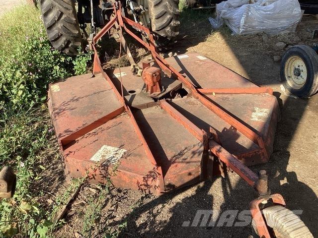  Rhinobilt SE6 Segadoras y cortadoras de hojas para pastos