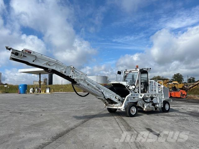 Roadtec CB100 Barredora de interior