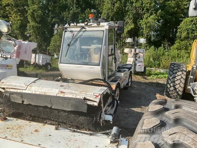 Roadtec FB100E Barredora de interior