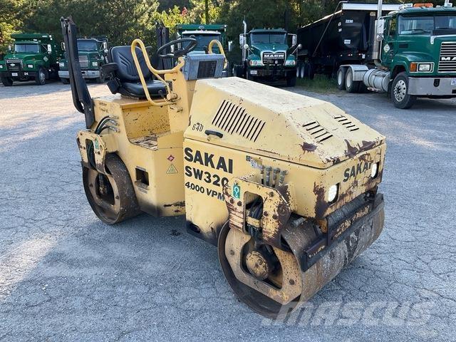 Sakai SW320 Rodillos de doble tambor