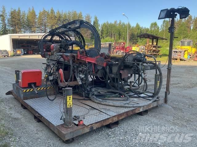 Sandvik DE140i Perforadoras de superficie