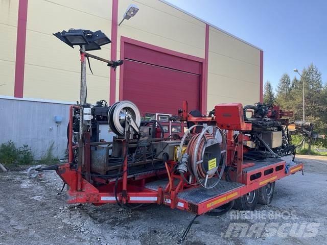 Sandvik DE140i Perforadoras de superficie