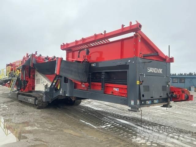 Sandvik QA452e Machacadoras