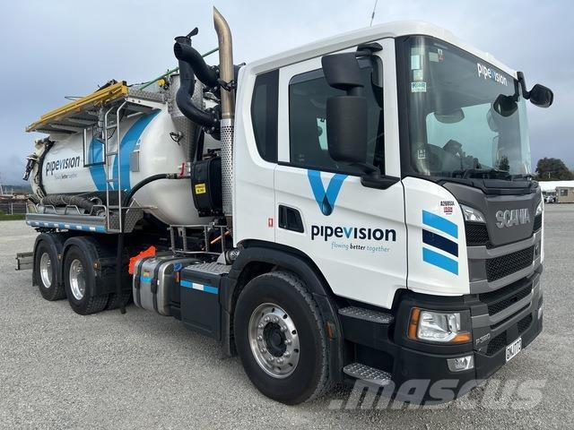 Scania P320 Camiones aspiradores/combi