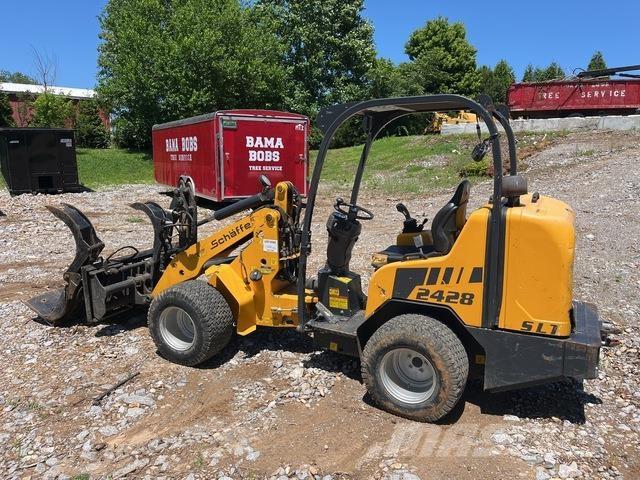 Schäffer 2428 Cargadoras sobre ruedas