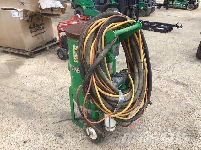 Schmidt 3.5CF Construcción - Otros