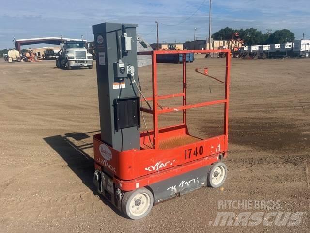 SkyJack SJ16 Ascensores de personal y montacargas de acceso