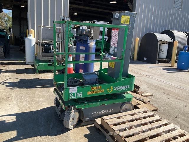 SkyJack SJ16 Ascensores de personal y montacargas de acceso