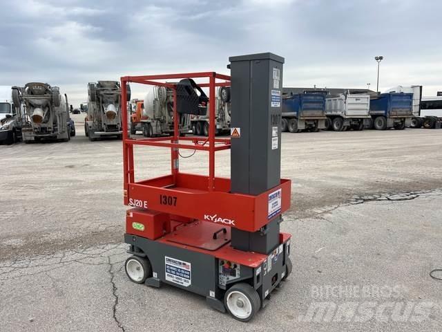 SkyJack SJ20E Ascensores de personal y montacargas de acceso