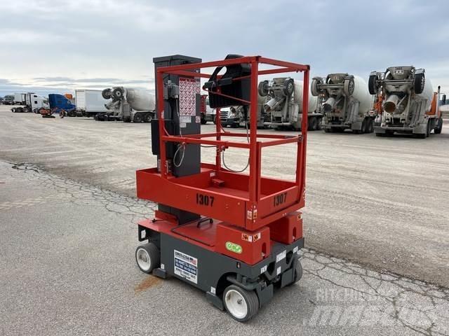 SkyJack SJ20E Ascensores de personal y montacargas de acceso