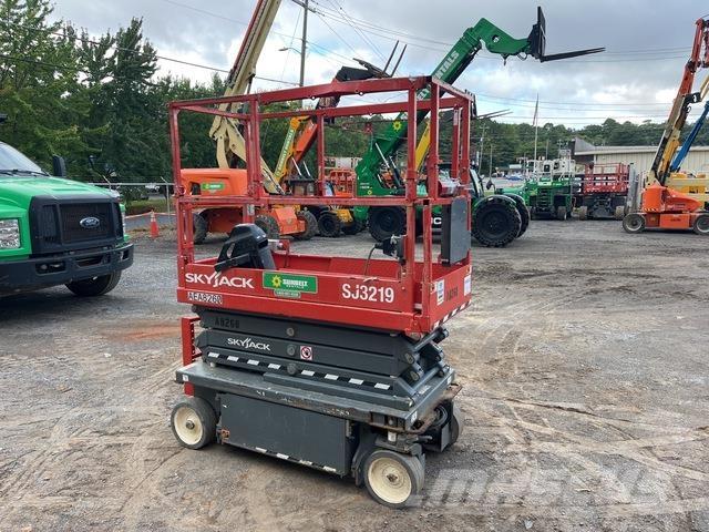 SkyJack SJ3219 Plataformas tijera