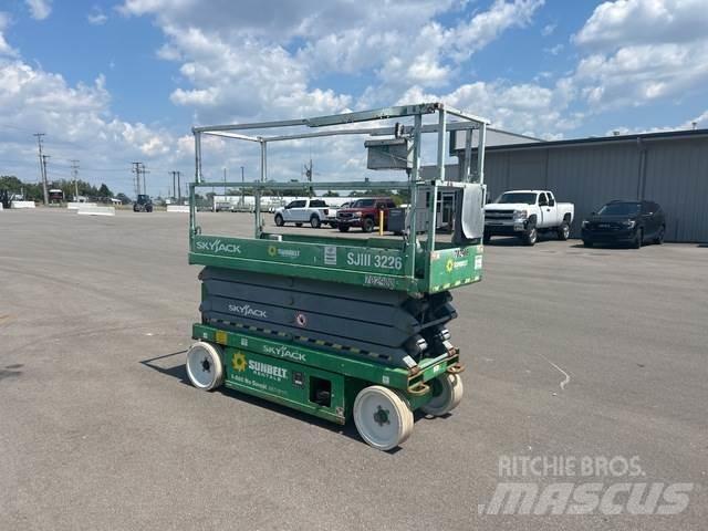 SkyJack SJ3226 Plataformas tijera
