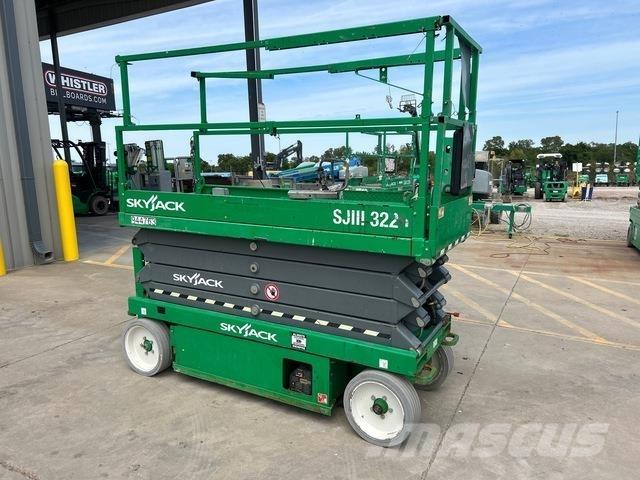 SkyJack SJ3226 Plataformas tijera