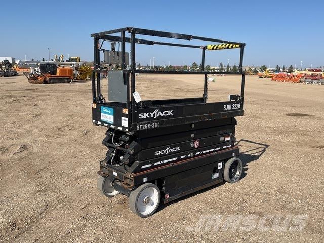 SkyJack SJ3226 Plataformas tijera