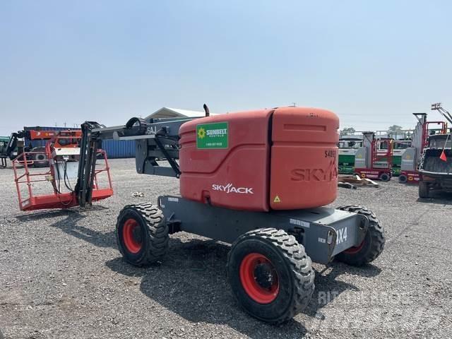 SkyJack SJ46AJ Plataforma de trabajo articulada