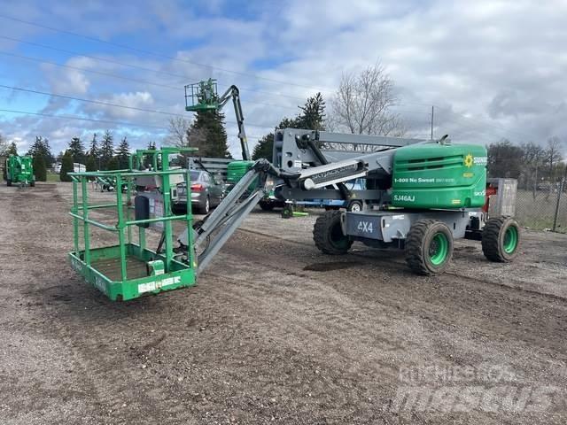 SkyJack SJ46AJ Plataforma de trabajo articulada