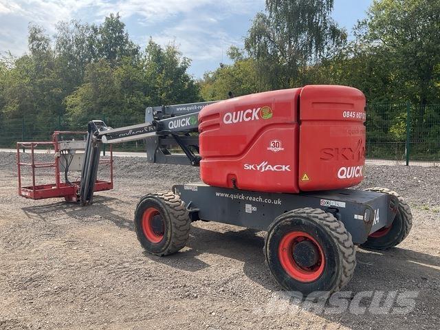 SkyJack SJ51AJ Plataforma de trabajo articulada