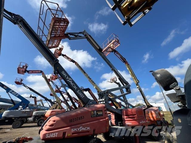 SkyJack SJ63AJ Plataforma de trabajo articulada