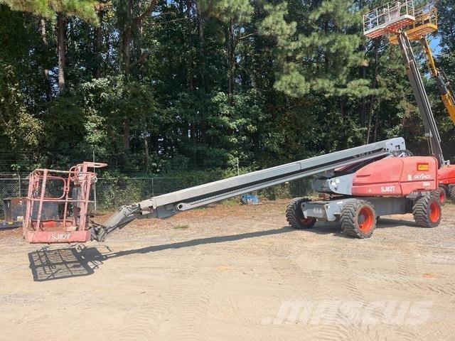 SkyJack SJ82T Plataformas de trabajo telescópica