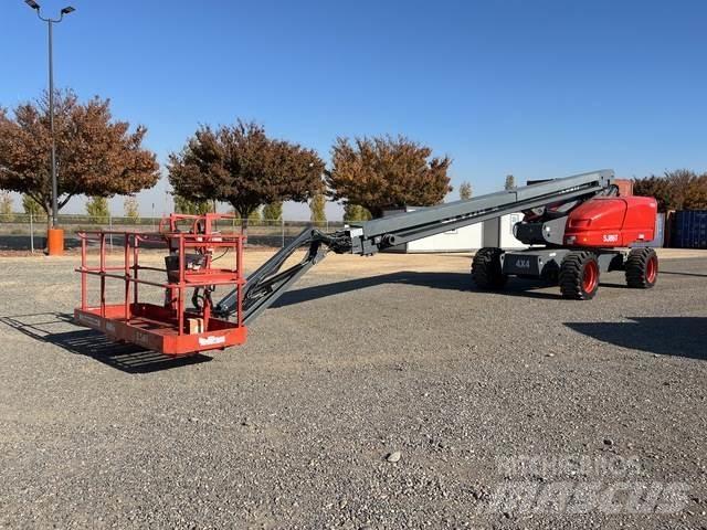 SkyJack SJ86T Plataforma de trabajo articulada