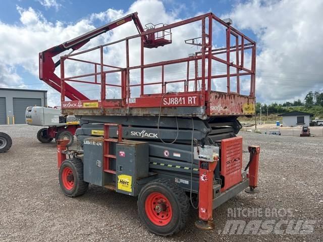 SkyJack SJ8841 Plataformas tijera
