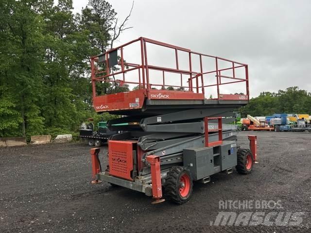 SkyJack SJ9250 Plataformas tijera