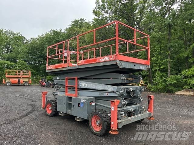 SkyJack SJ9250 Plataformas tijera