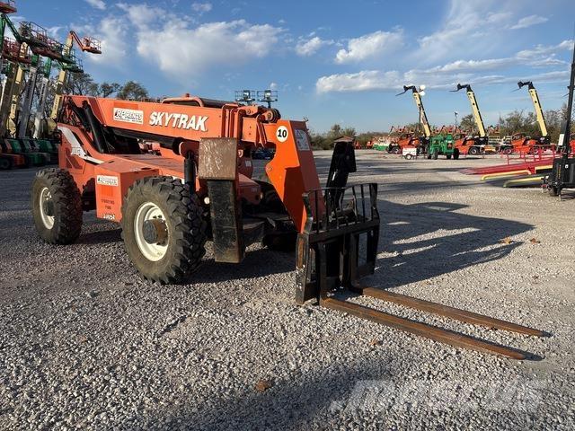 SkyTrak 10054 Carretillas telescópicas