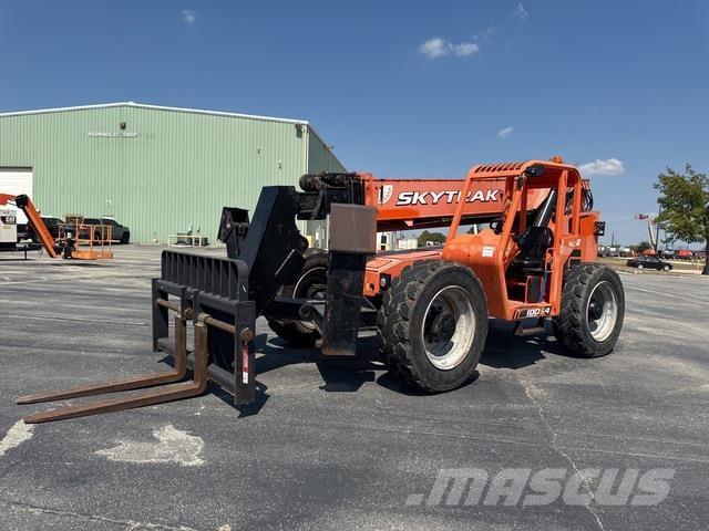 SkyTrak 10054 Carretillas telescópicas